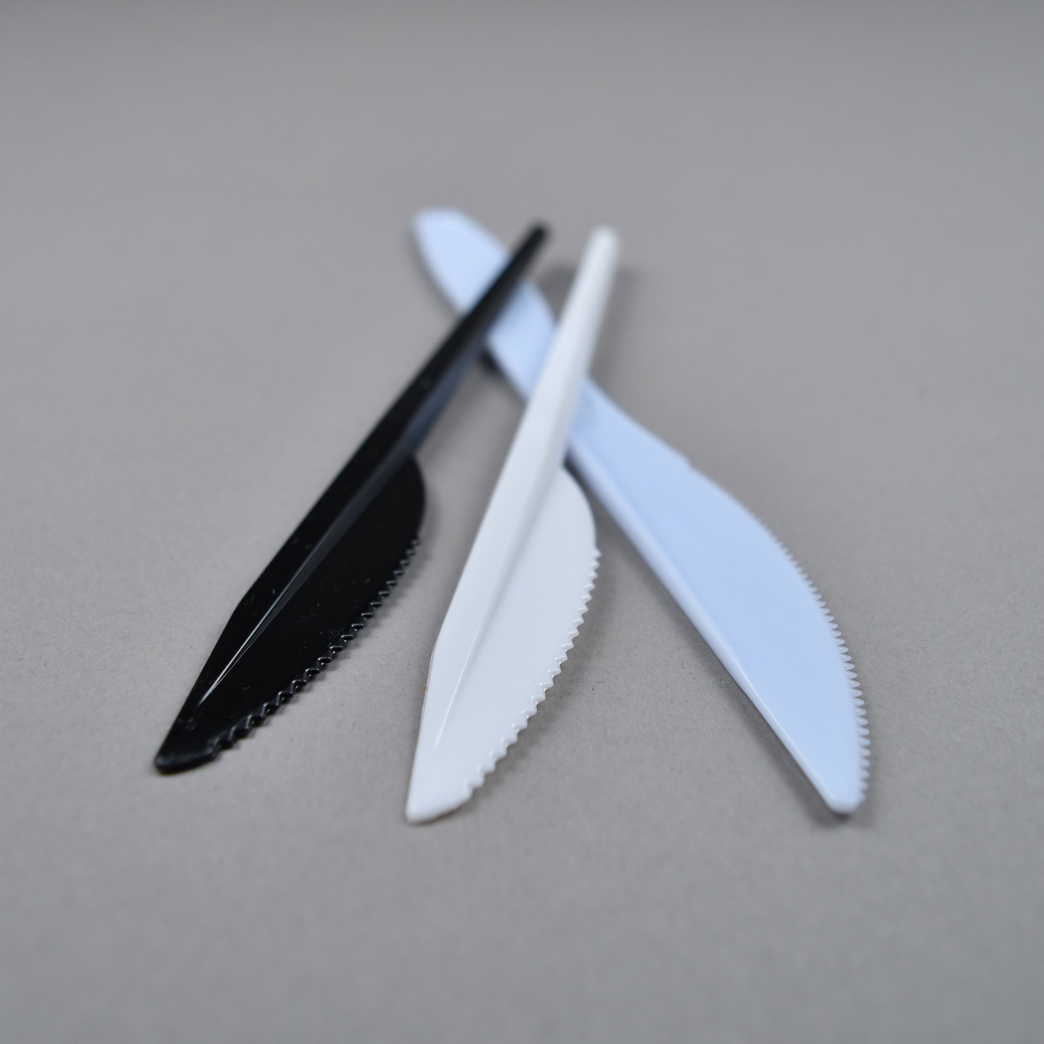 صورة سكاكين